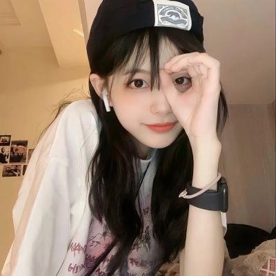 Qros之女以独家新闻为名的疯狂